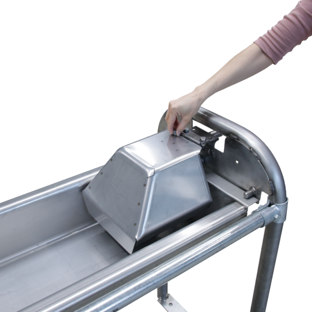 Izgāžama dzirdne, 2.0 m, stiprināma pie sienas, nerūsējošais tērauds